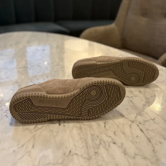 ADIDAS YEEZY Powerphase "Simple Brown" Sneakers (2020) - Picture 7 of 11